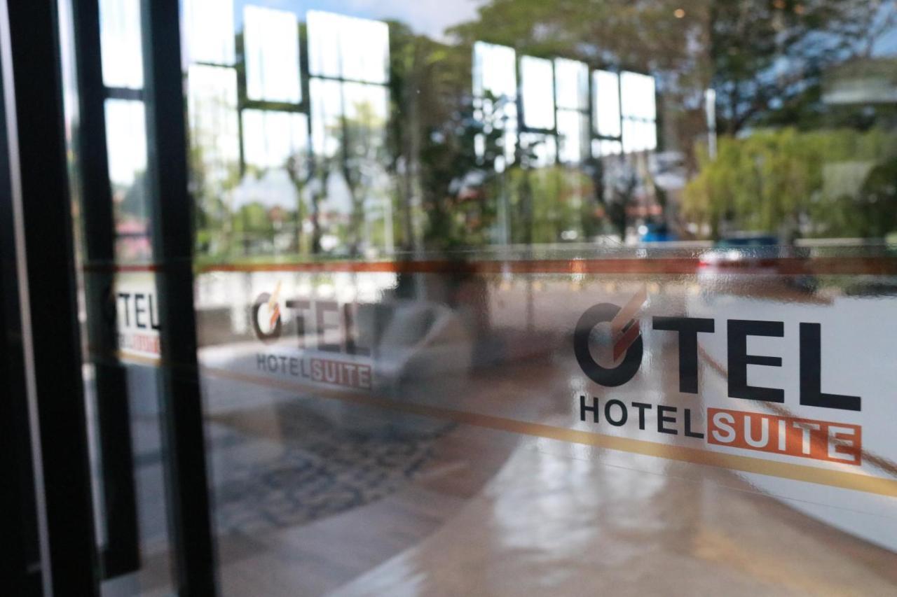 Otel Hotel Suite Сибу Екстериор снимка