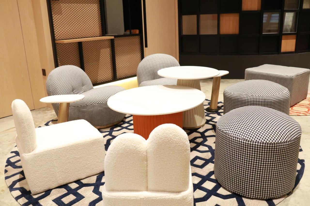 Otel Hotel Suite Сибу Екстериор снимка